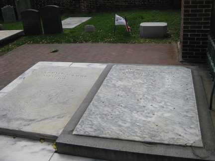 44 Benjamin Franklin Grave